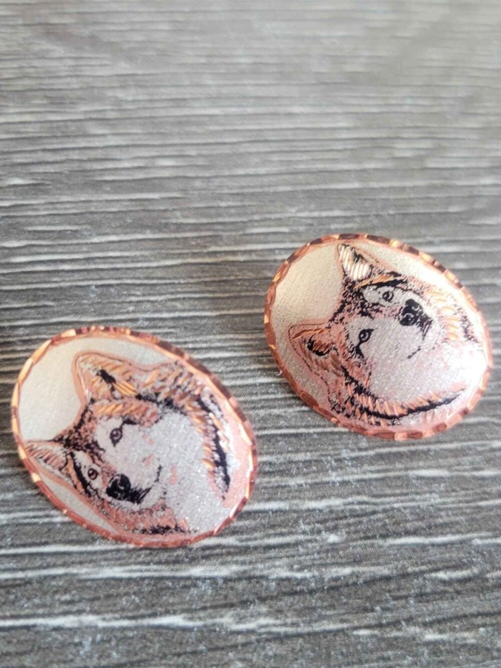 NO BRAND copper husky earrings